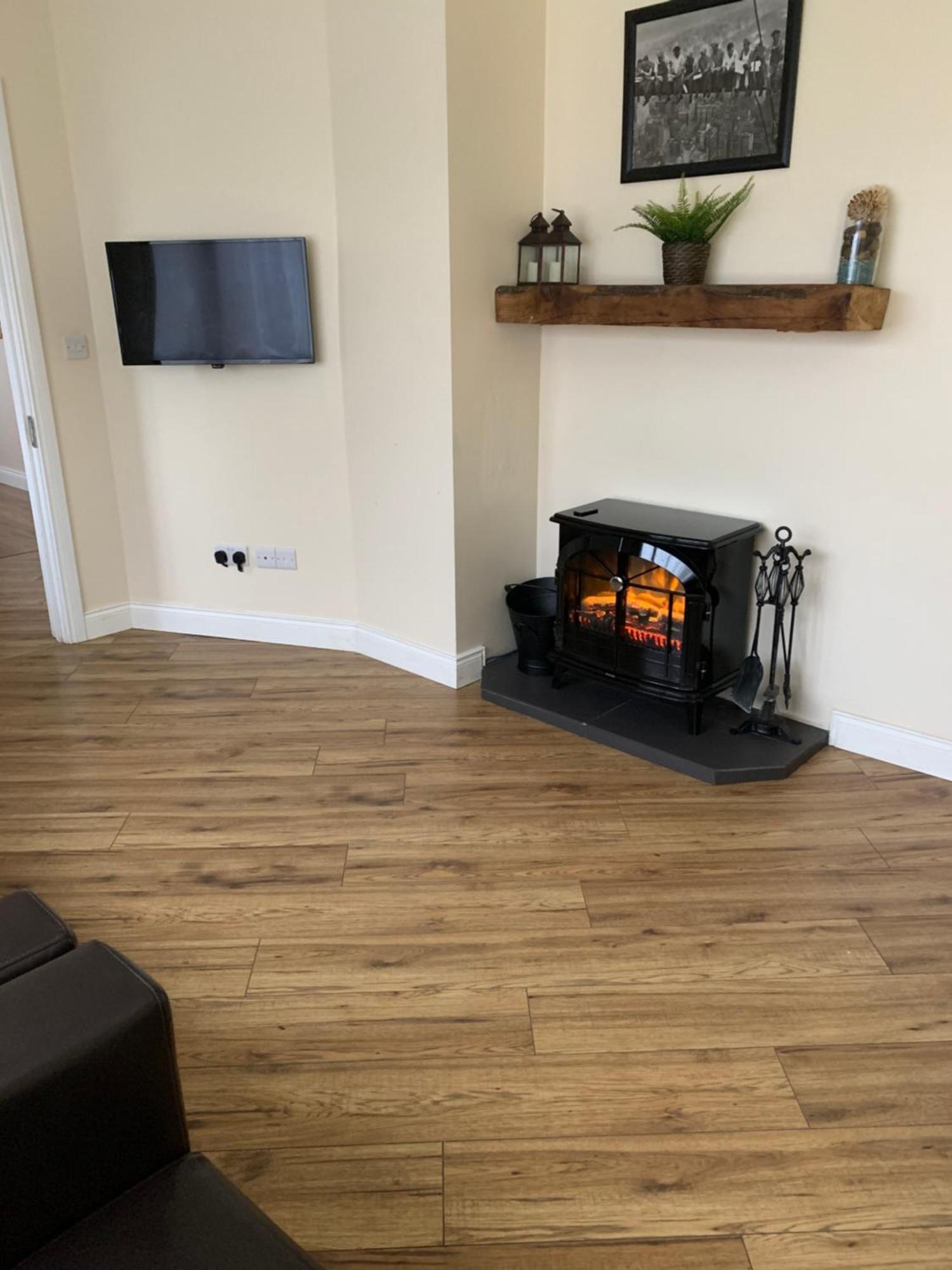 Kits Lodge Crover Κάβαν Εξωτερικό φωτογραφία